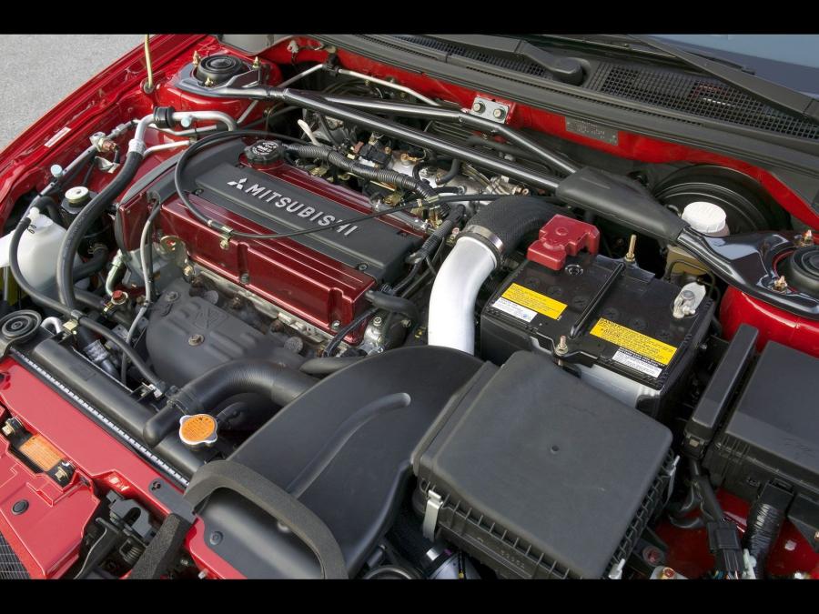  Mitsubishi Lancer Evolution MR 2004 года  (фото 3 из 17)